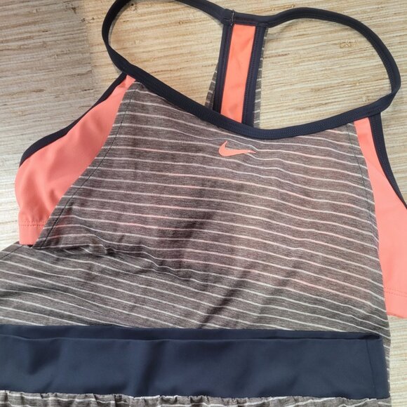 Nike Womens Tankini Top,Size L , Great Preowned Condition. - Picture 2 of 11